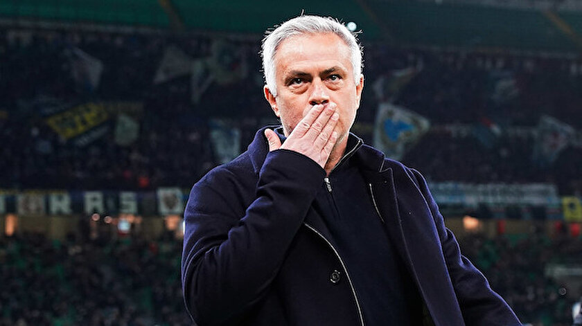 Inter-Roma maçına Jose Mourinho damga vurdu