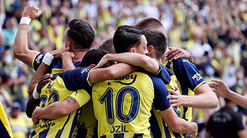 Fenerbahçe-Slavia Prag maçının biletleri yarın satışa çıkacak