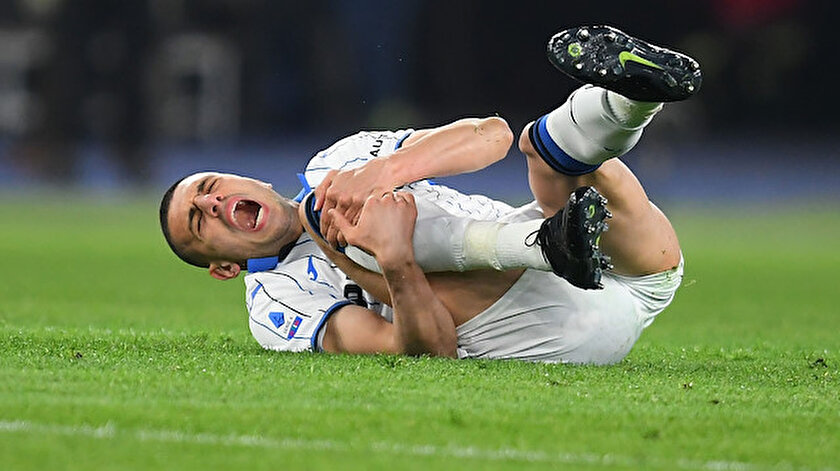 Merih Demiral isyan etti: Bu ne?