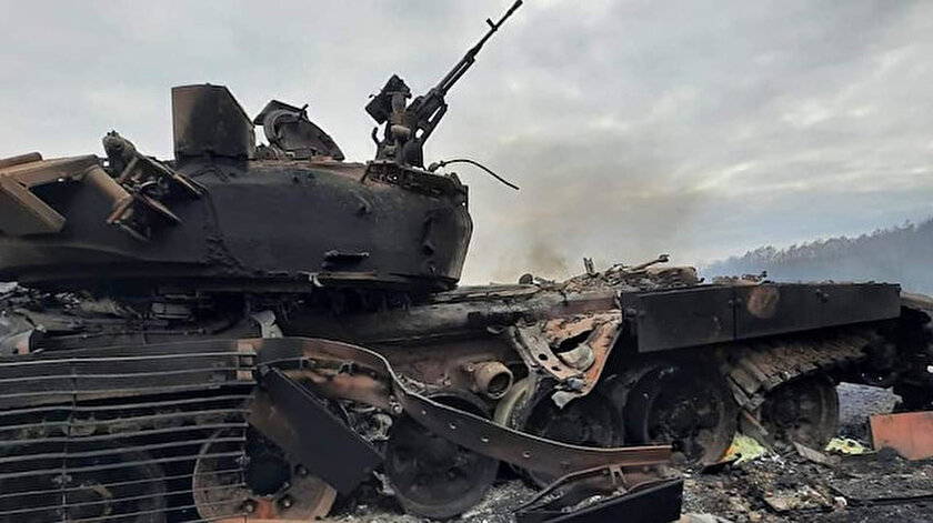 Ukrayna: Rus ordusu 15 bin 800 asker, 108 uçak, 124 helikopter ve 530 tankını kaybetti