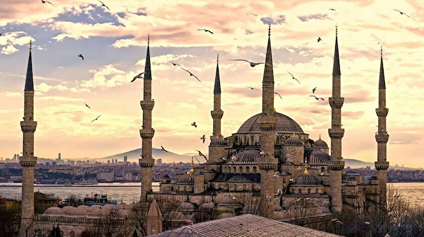 Burdur İmsakiye: 2022 Burdur İftar Vakti - Burdur Sahur Vakti - Kaç Dakika Kaldı?