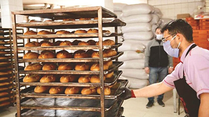 Elbistanda halk ekmek bedava: Ekmekler parayla değil duayla