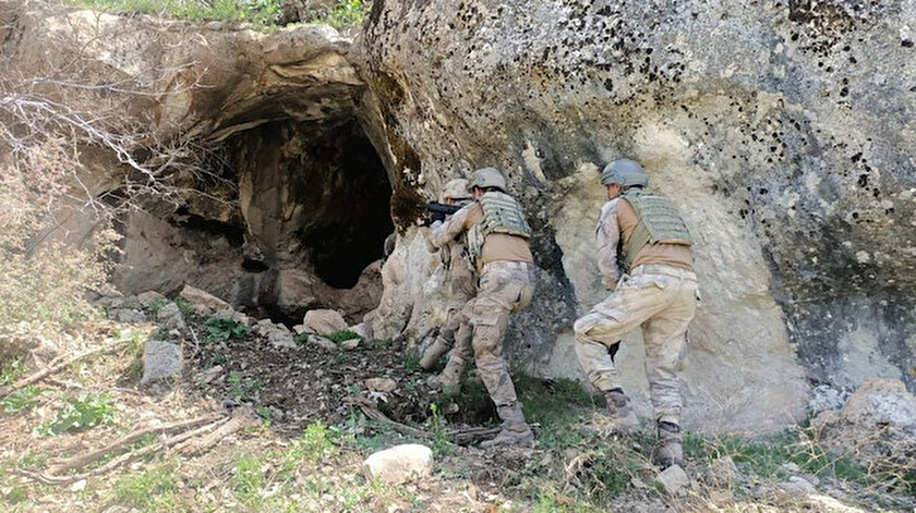 İçişleri Bakanı Süleyman Soylu: Besta Grubundan 3 terörist ölü ele geçirildi