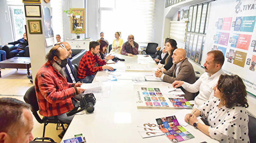 Giresun tiyatroya 8 oyunla doyacak