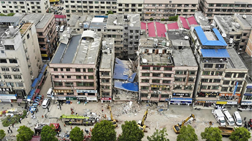 Çinin Hunan eyaletinde çöken binada mucize: 132 saat sonra bir kişi kurtarıldı