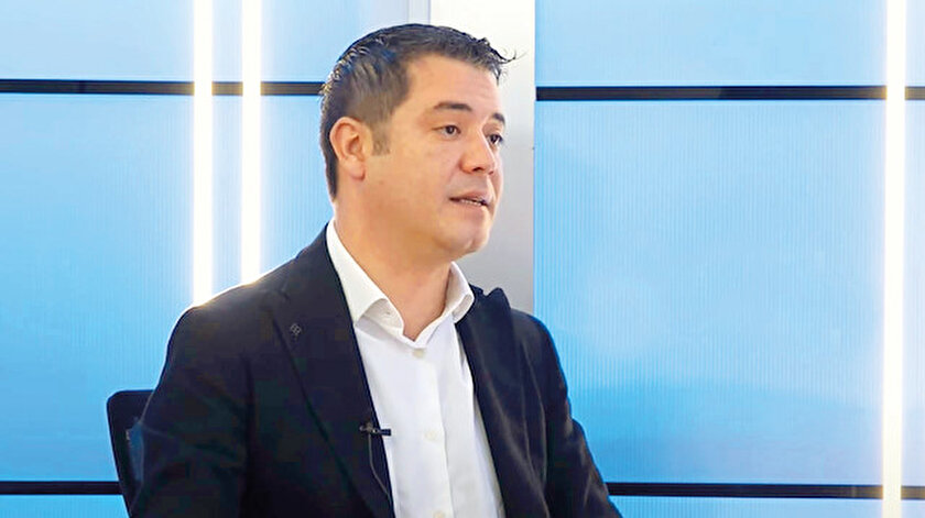 Kayak tatilinin parasını kim ödedi