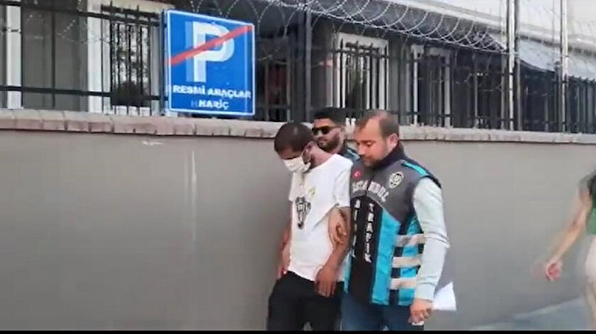 Kadıköy’de değnekçiye suçüstü