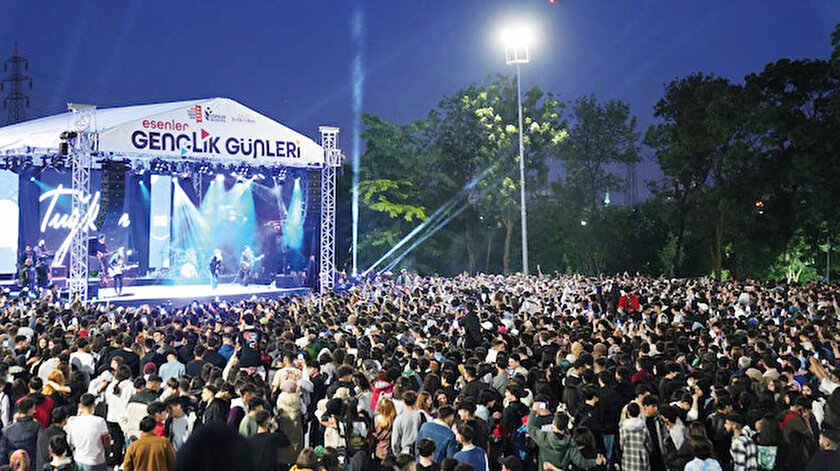 Festival tadında Gençlik Günleri 