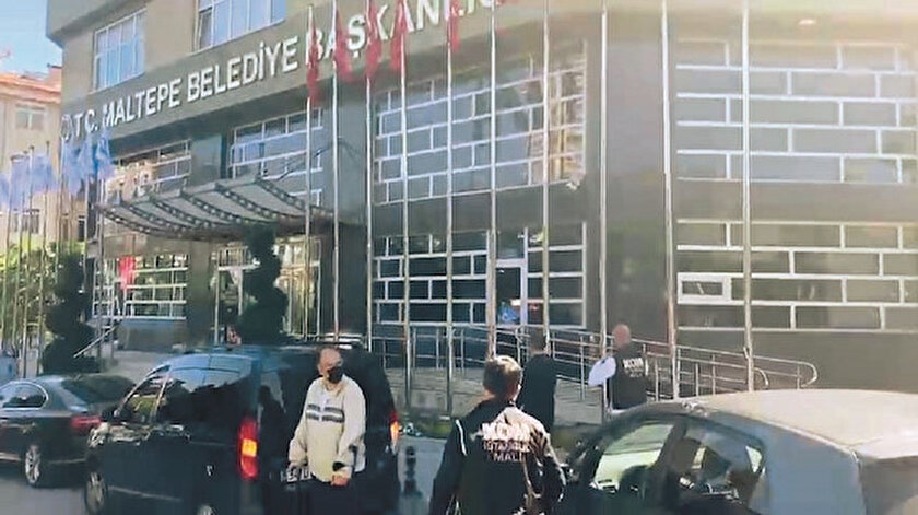 Rüşveti bölüşemediler: Şüphelilerin para kavgası telefon tapelerine yansıdı.