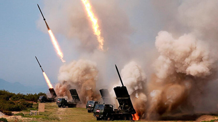 Kuzey Kore kısa menzilli sekiz balistik füze denemesi yaptı