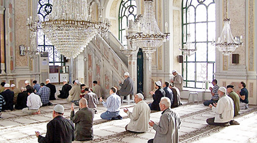 İbadeti sanata dönüştürmek veya nefsî arınma