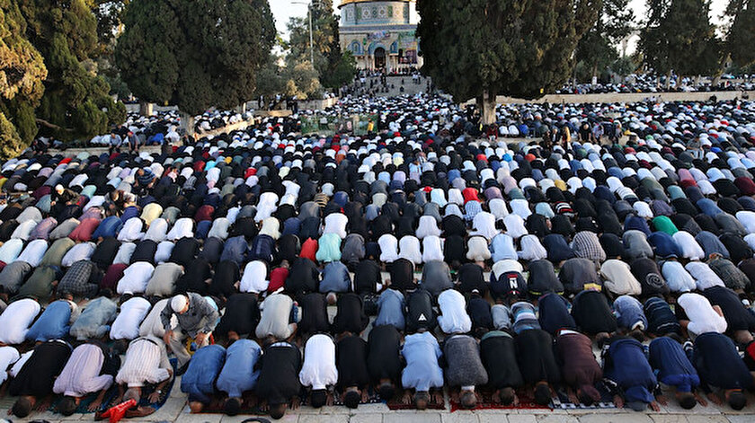 Cuma namazı saat kaçta? İstanbul, Ankara, İzmir, Antalya, Konya, Bursa 10 Haziran il il cuma namazı saatleri ve hutbe konusu