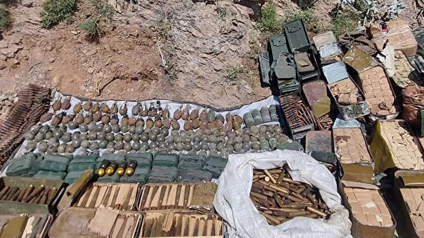 Pençe-Kilit Operasyonu bölgesinde çok sayıda silah ve mühimmat ele geçirildi