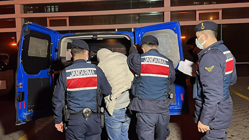 Tekirdağın Marmaraereğlisi ilçesinde üzerinde 301 uyuşturucu hap ele geçirilen şüpheli gözaltına alındı