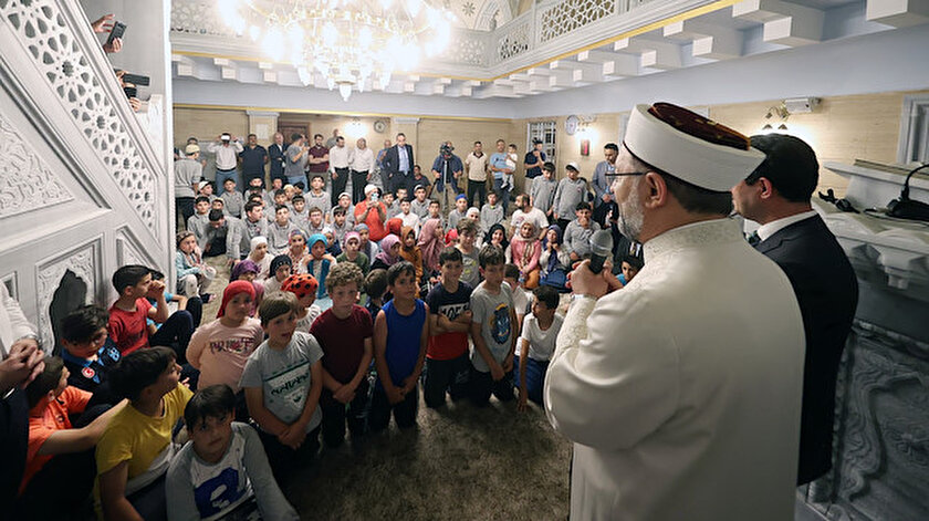 Diyanet İşleri Başkanı Erbaş Trabzonda çocuklar ve gençlerle buluştu: Çocuklarımız caminin süsü