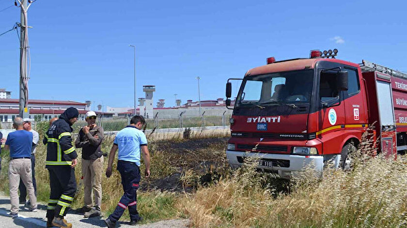 Sigara izmariti 50 dönüm buğdayı 10 dakikada küle çevirdi