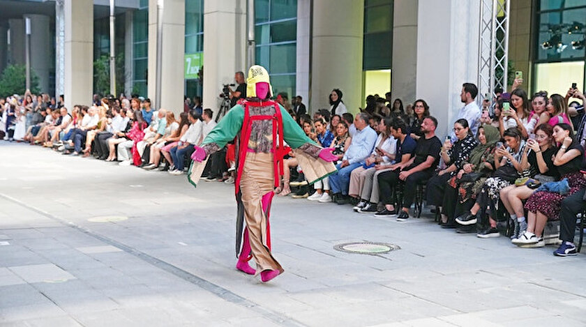 Öğrencilerden moda sektörüne ilk adım
