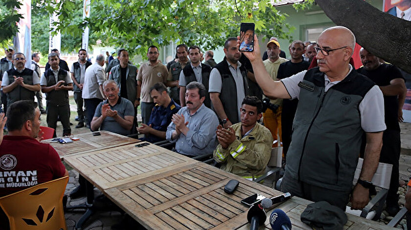 Cumhurbaşkanı Erdoğan Marmaristeki yangında görev yapan ekiplere seslendi: Buraları yeniden ihya edeceğiz