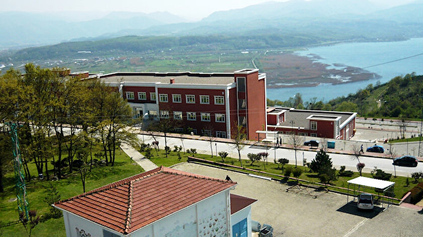 Sakarya Uygulamalı Bilimler Üniversitesi 5 öğretim üyesi alıyor