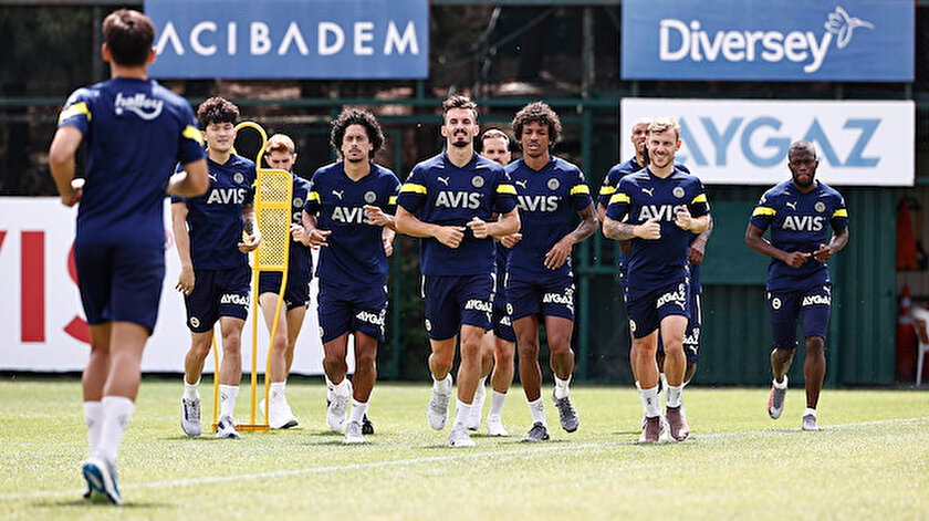 Fenerbahçeden Gustavoya yüzde 30 indirim talebi