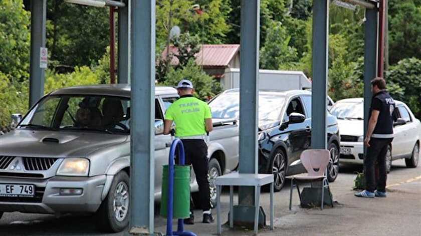 Düzensiz göçle mücadele operasyonlarında bin 543 düzensiz göçmen yakalandı