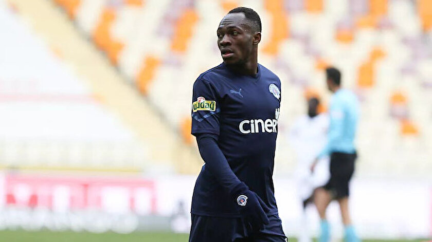 Muleka transferinde pürüz çıktı