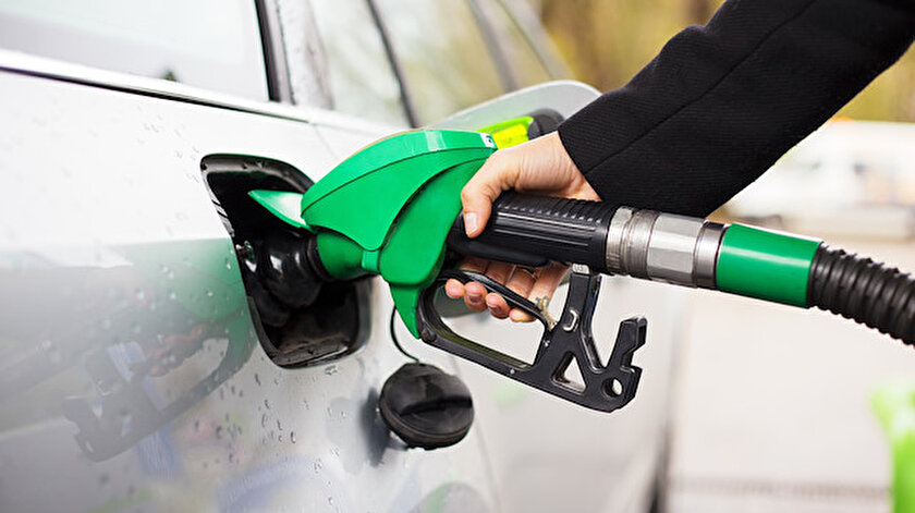 Benzine yapılması beklenen zam iptal edildi! Benzin kaç lira? Benzinin litresi ne kadar?