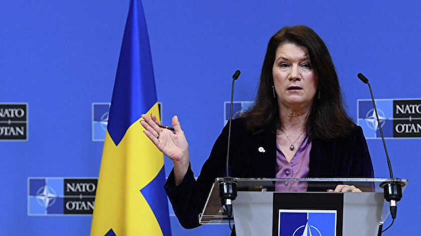 İsveç Dışişleri Bakanı Ann Linde PKK propagandası yapan Sol Partiye tepki gösterdi