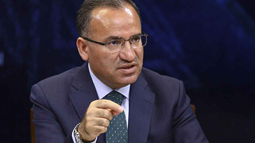 Adalet Bakanı Bozdağdan nafaka açıklaması: Adil bir düzenlemeye ihtiyaç var