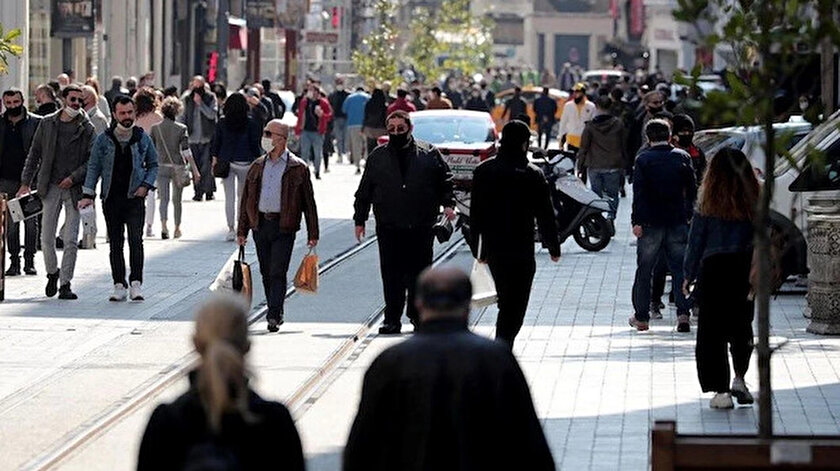 Yeni pik endişesi: Koronavirüs yoğun bakımları geri dönüyor
