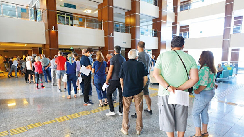 Uzmanlar yeni varyanta karşı uyarıyor: Test negatife dönmezse izolasyon bitmemeli