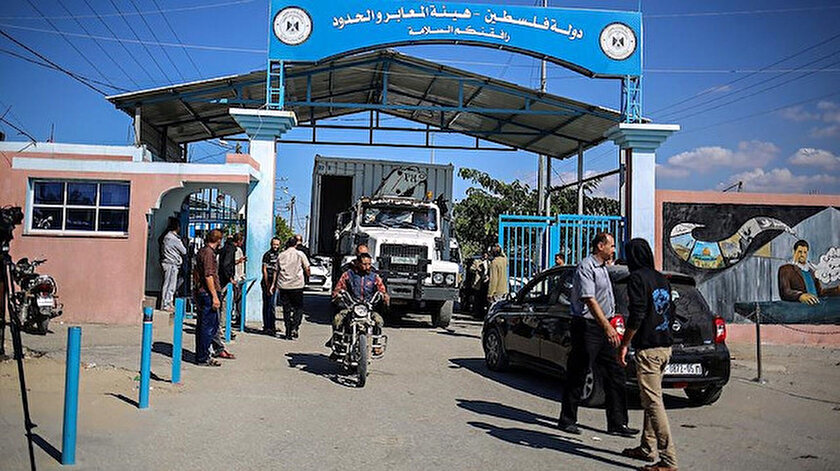 İsrail Gazzedeki Filistinli işçiler için Erez Sınır Kapısını açtı