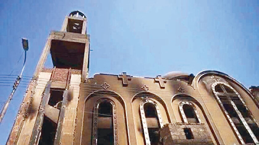 Mısır’da kilisede facia: En az 41 ölü