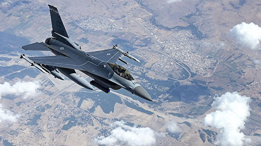 F-16 anlaşmasını görüşmek üzere yola çıkan Türk heyeti ABDye vardı