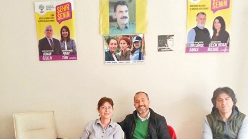 PKKlı şarkıcı istemiyoruz: Ceyhan ayağa kalktı