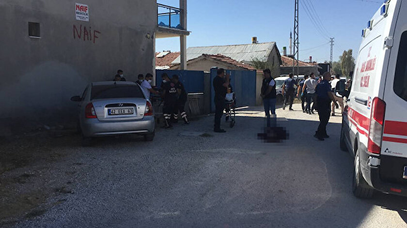 Komşular arasında saman tozu kavgası: 2 ölü