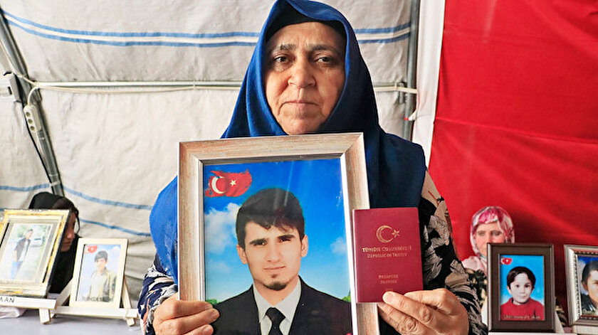 Evlat nöbetindeki anne: Oğlum HDP binası önünde seni bekliyorum