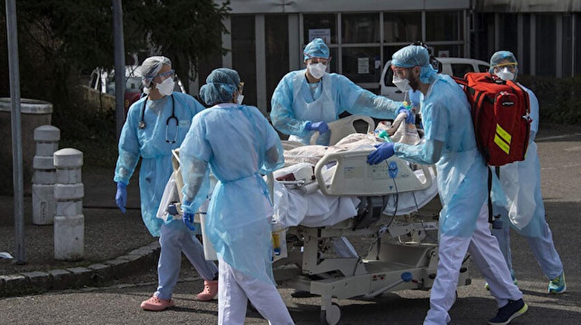 İnsanlık dışı muamele: İsrailin tedavisini engellediği beş hasta vefat etti