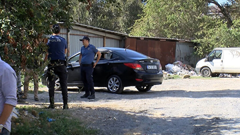 İstanbulda boş arazide ceset bulundu