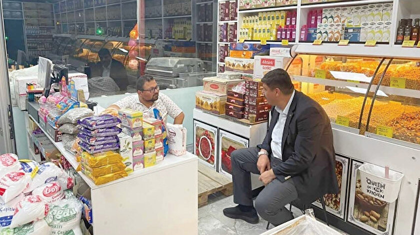 Kahramankazan Belediye Başkanı Başkan Oğuz esnafı sık sık ziyaret ediyor