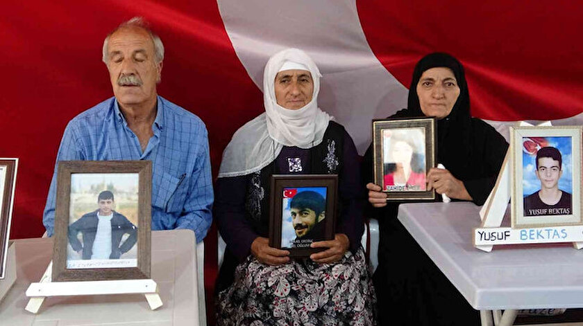 Evlat nöbetindeki acılı babadan oğluna çağrı: Etrafına bak HDP milletvekillerin evlatları senin yanında var mı?