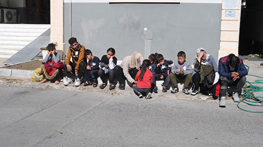 Yunanistanın geri ittiği 25 göçmen Türkiye tarafından kurtarıldı