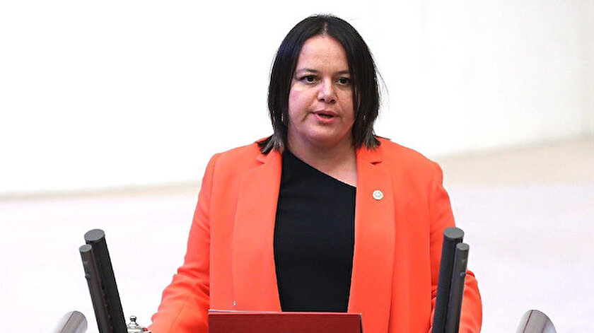 AK Parti Denizli Milletvekili Nilgün Ök trafik kazası geçirdi
