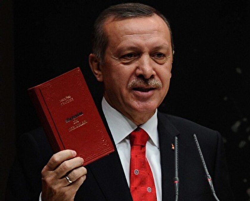 Başbakan, Dersim katliamı için devlet adına özür diledi
