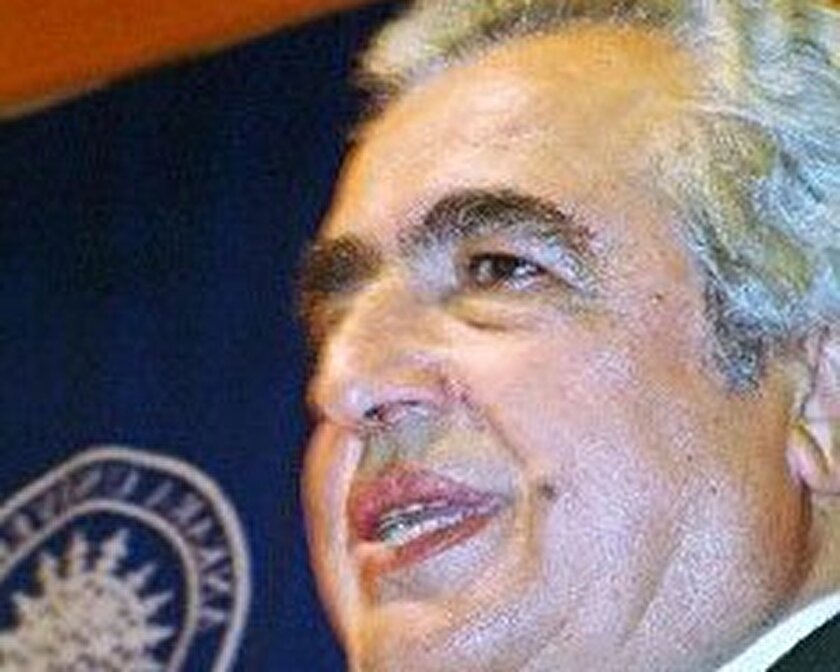 Bir oyla rektör