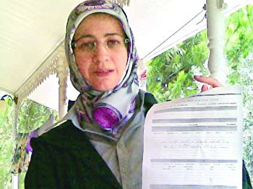 Tesettürlü mayoyla denize girince saldırıya uğrad