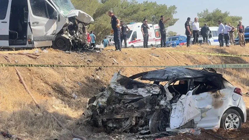 Feci Ölüm, Genç yanarak can verdi, Genç sürücü yanarak hayatını kaybetti