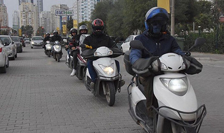 Motorlu kurye olmak için şartlar neler, kimler yapabilir? Motokurye düzenlemesi ne zaman çıkacak? | Son Dakika Haberleri