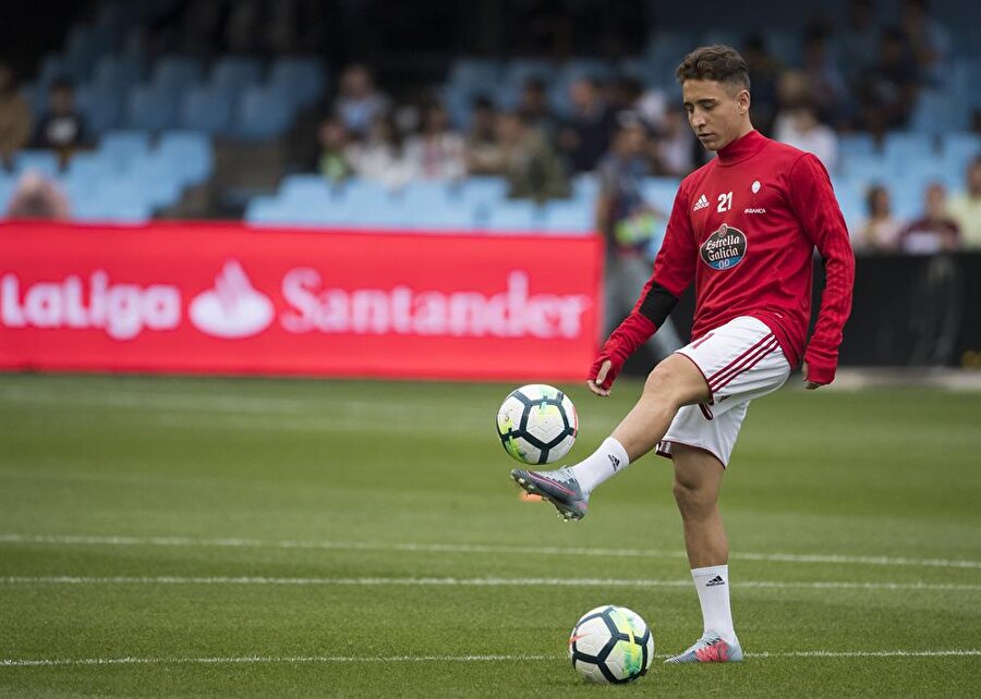 Emre Mor.