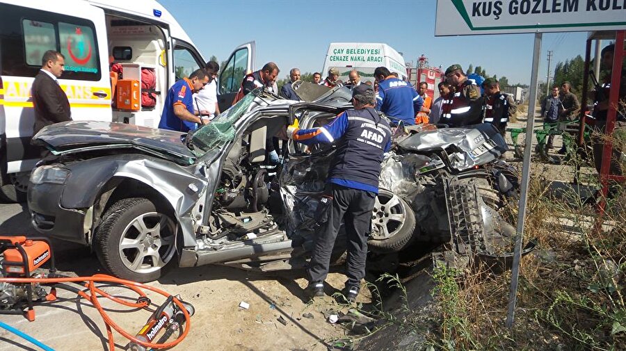 4 kişi hayatını kaybetti.